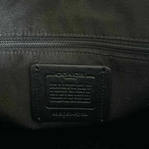 Coach Sierra Satchel Black with Gold Hardware alike New Condition - Picture 11 of 16